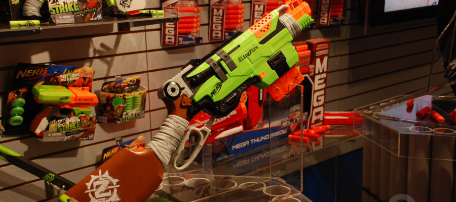 Slingfire | Zombie Strike | Nerf | Toy Fair 2014