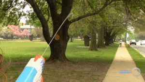 Hydrostorm shooting water