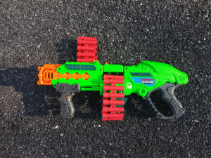 Dart Zone Powerbolt Belt Blaster (1)