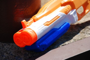 Double Drench Super Soaker from Nerf (12)
