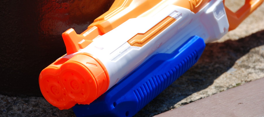 Double Drench Super Soaker from Nerf (12)