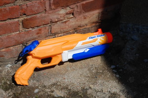 Double Drench Super Soaker from Nerf (17)