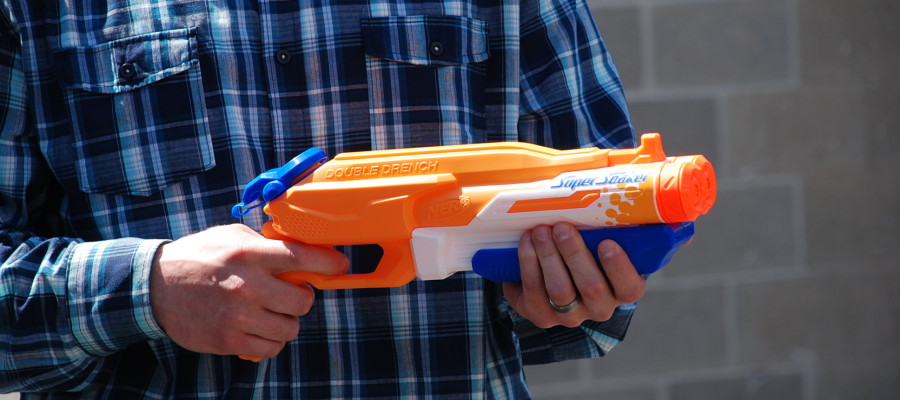 Double Drench Super Soaker from Nerf (2)