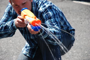 Double Drench Super Soaker from Nerf (5)