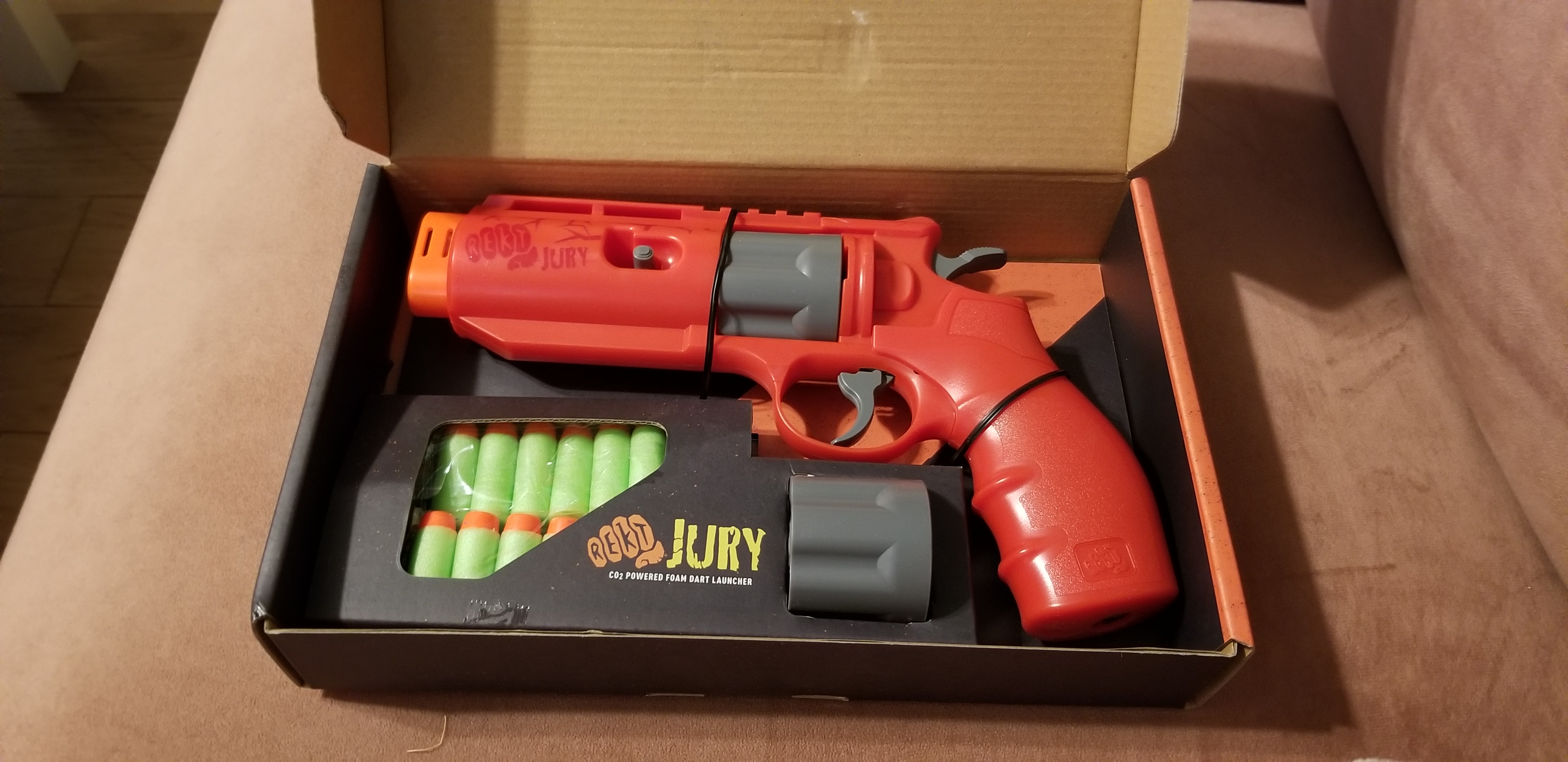 Rekt Jury short dart CO2 revolver? Haven't seen anybody talk about this  yet. (Link in the comments) : r/Nerf